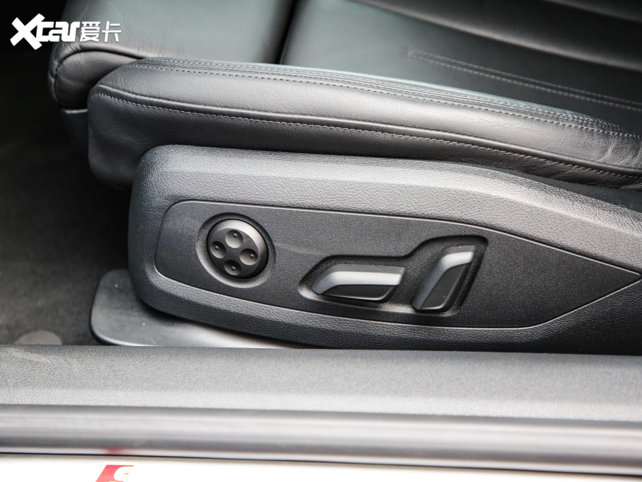 2021WA5 Coupe Coupe 45 TFSI quattro xӸ