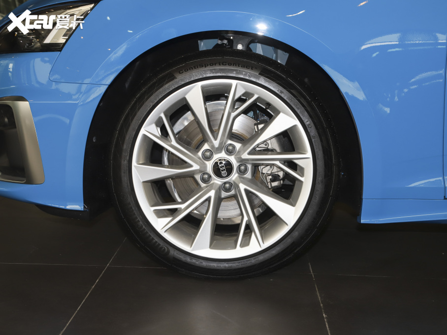 2021WA5 Coupe Coupe 40 TFSI rЄӸ