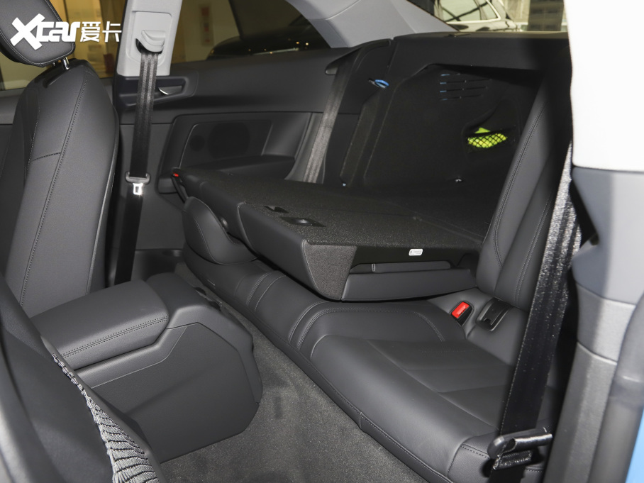 2021WA5 Coupe Coupe 40 TFSI rЄӸ