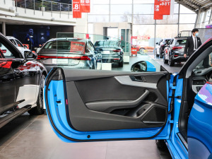 2021Coupe 45 TFSI quattro xӸ {λ܇T