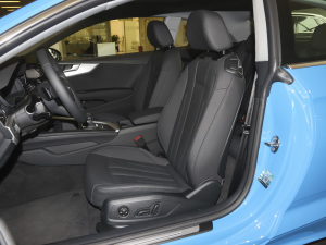 2021Coupe 40 TFSI rЄӸ {