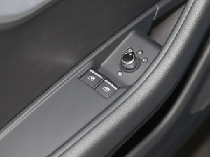 2021Coupe 40 TFSI rЄӸ {܇ƅ^	