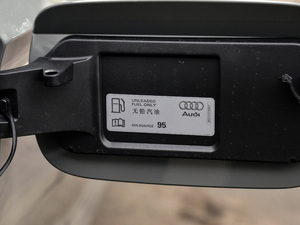 2021��Cabriolet 45 TFSI quattro ���x�Ӹ��� ��(x��)��(ji��)���^