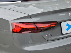 2021��Cabriolet 45 TFSI quattro ���x�Ӹ��� �������^