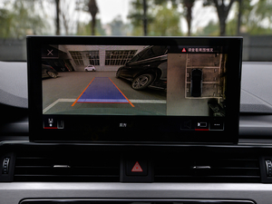 2021��Cabriolet 45 TFSI quattro ���x�Ӹ��� �п؅^