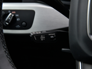 2021��Cabriolet 45 TFSI quattro ���x�Ӹ��� �п؅^