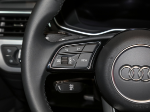 2021��Cabriolet 40 TFSI �r�ЄӸ��� �п؅^