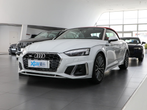 2021��Cabriolet 45 TFSI quattro ���x�Ӹ��� ��ǰ45��