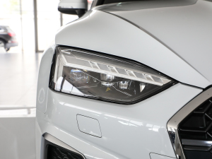 2021��Cabriolet 45 TFSI quattro ���x�Ӹ��� �������^