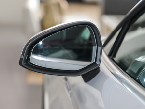 2021��Cabriolet 45 TFSI quattro ���x�Ӹ��� �������^