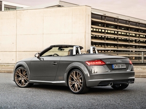 2021TT Roadster bronze selection w^