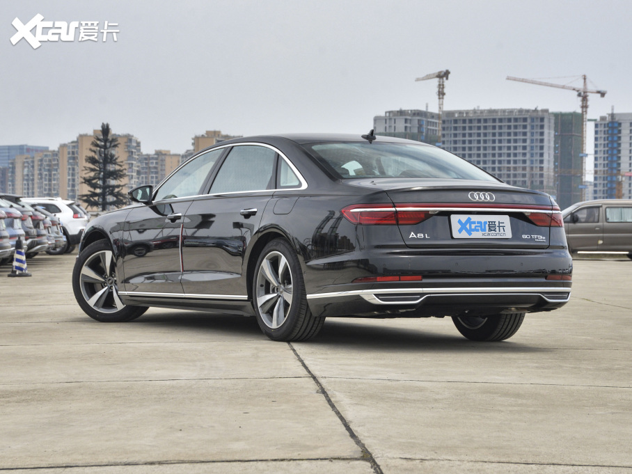 2021WA8Դ 60 TFSIe quattro