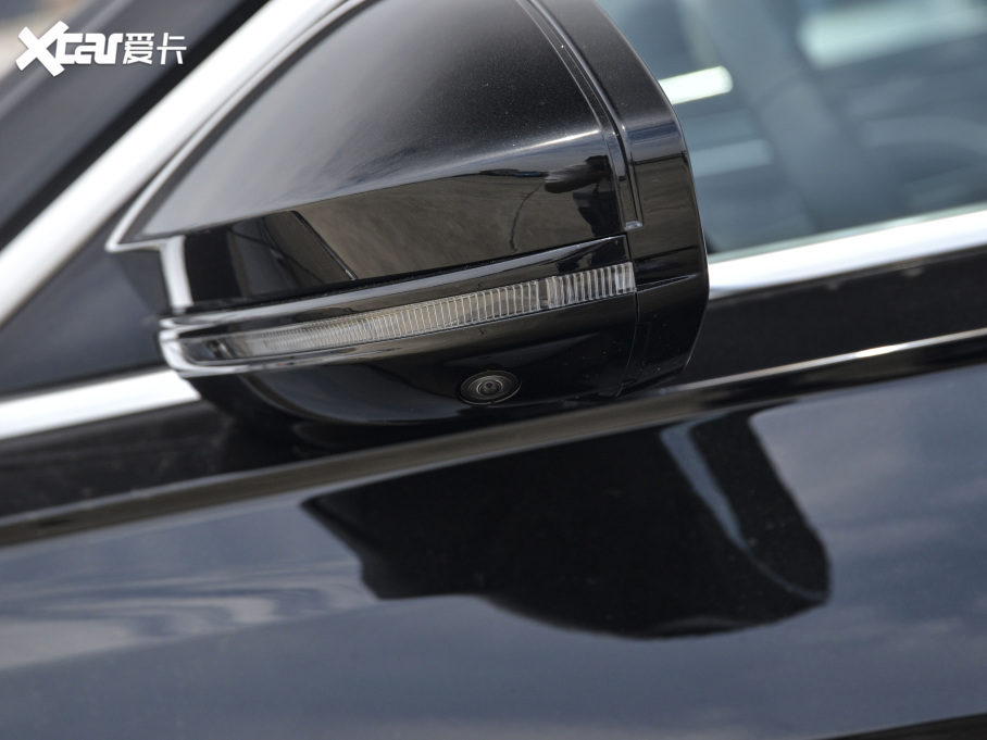 2021WA8Դ 60 TFSIe quattro