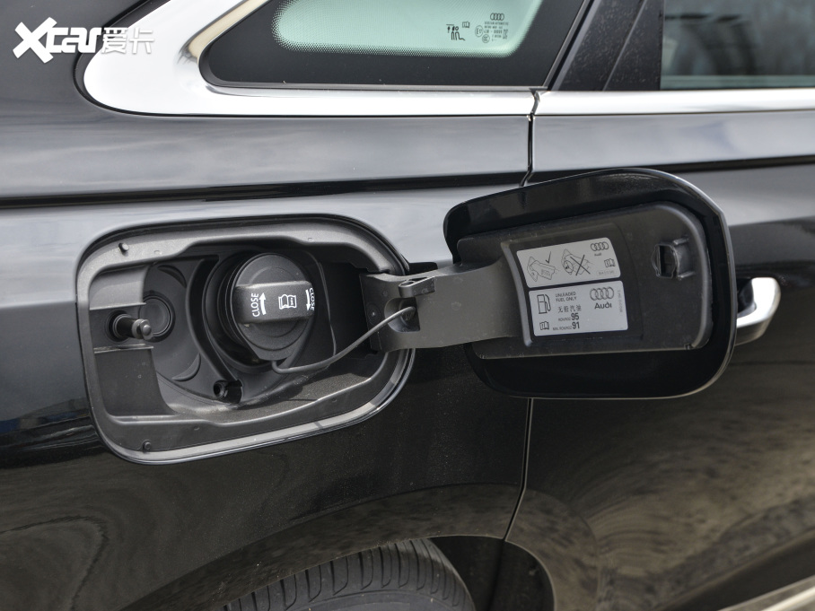 2021WA8Դ 60 TFSIe quattro