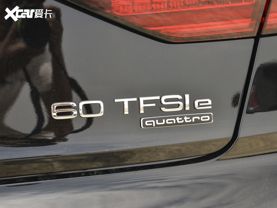 2021WA8Դ 60 TFSIe quattro