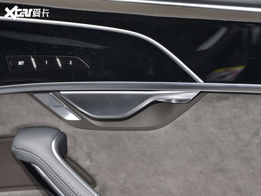 2021WA8Դ 60 TFSIe quattro