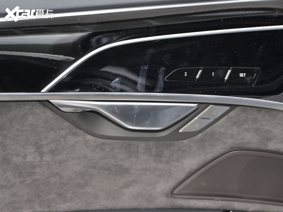 2021?yun)WA8Դ 60 TFSIe quattro