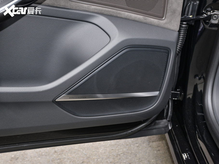 2021WA8Դ 60 TFSIe quattro