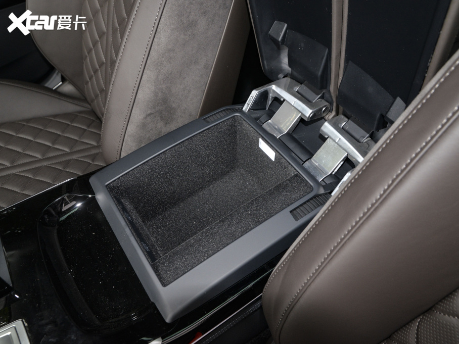 2021WA8Դ 60 TFSIe quattro