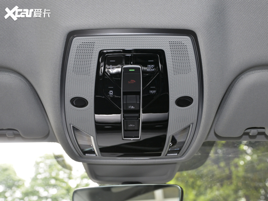 2021WA8Դ 60 TFSIe quattro