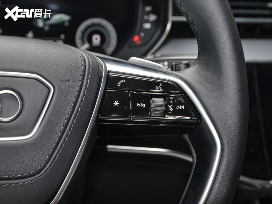 2021?yun)WA8Դ 60 TFSIe quattro