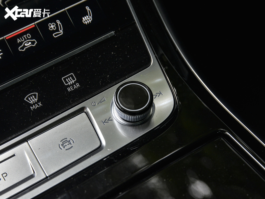 2021?yun)WA8Դ 60 TFSIe quattro