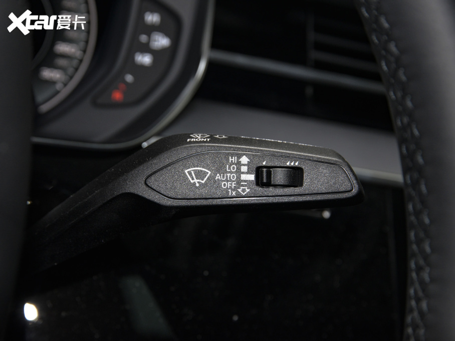 2021WA8Դ 60 TFSIe quattro