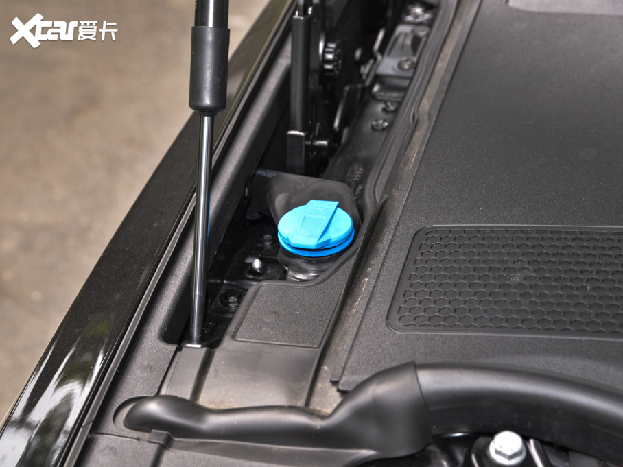 2021WA8Դ 60 TFSIe quattro