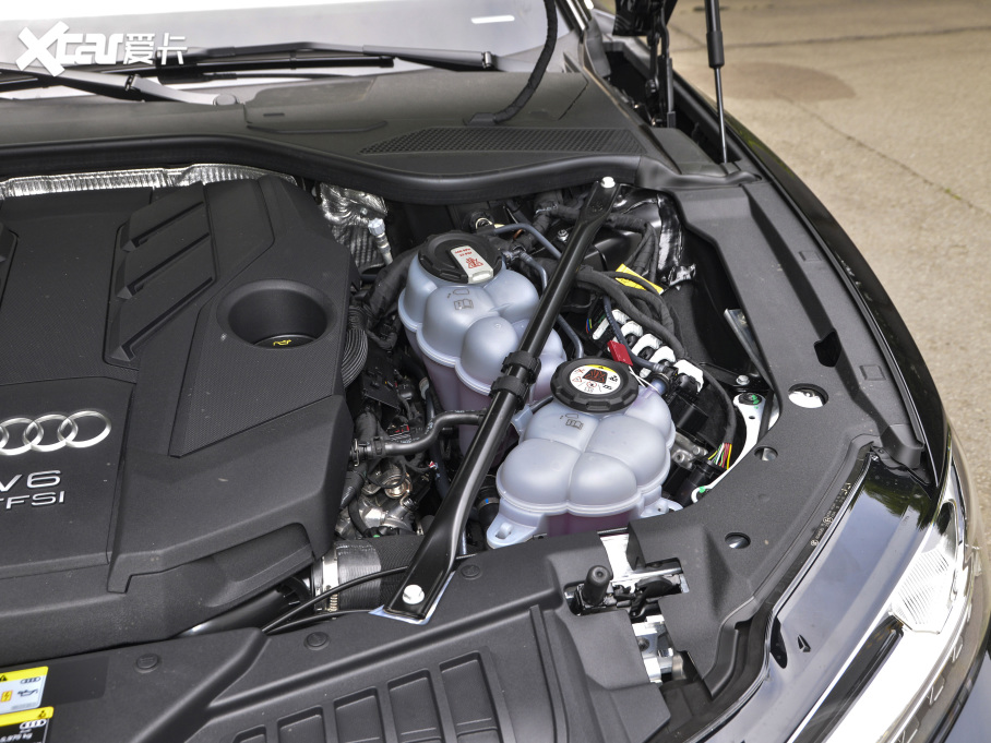 2021WA8Դ 60 TFSIe quattro