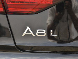 202160 TFSIe quattro ^