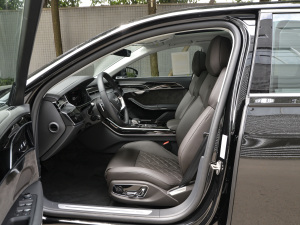 202160 TFSIe quattro ǰſg