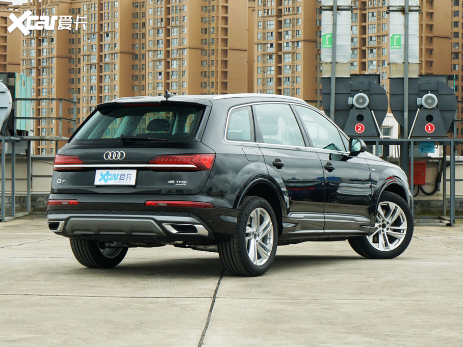 2022WQ7 45 TFSI quattro S line\