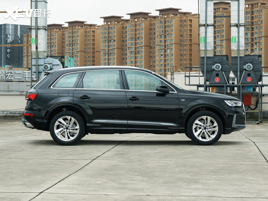 2022WQ7 45 TFSI quattro S line\