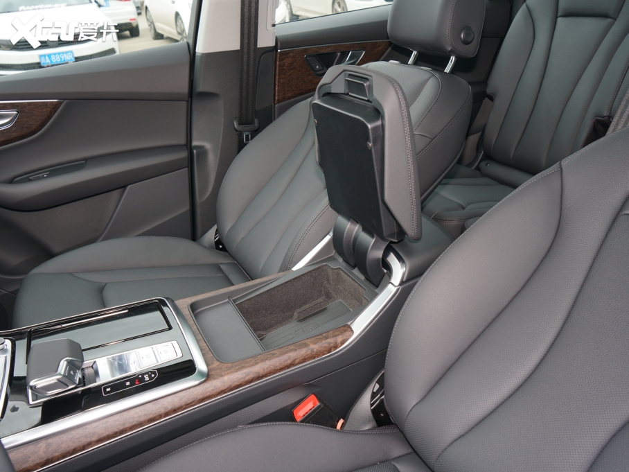 2022WQ7 45 TFSI quattro S line\(yn)