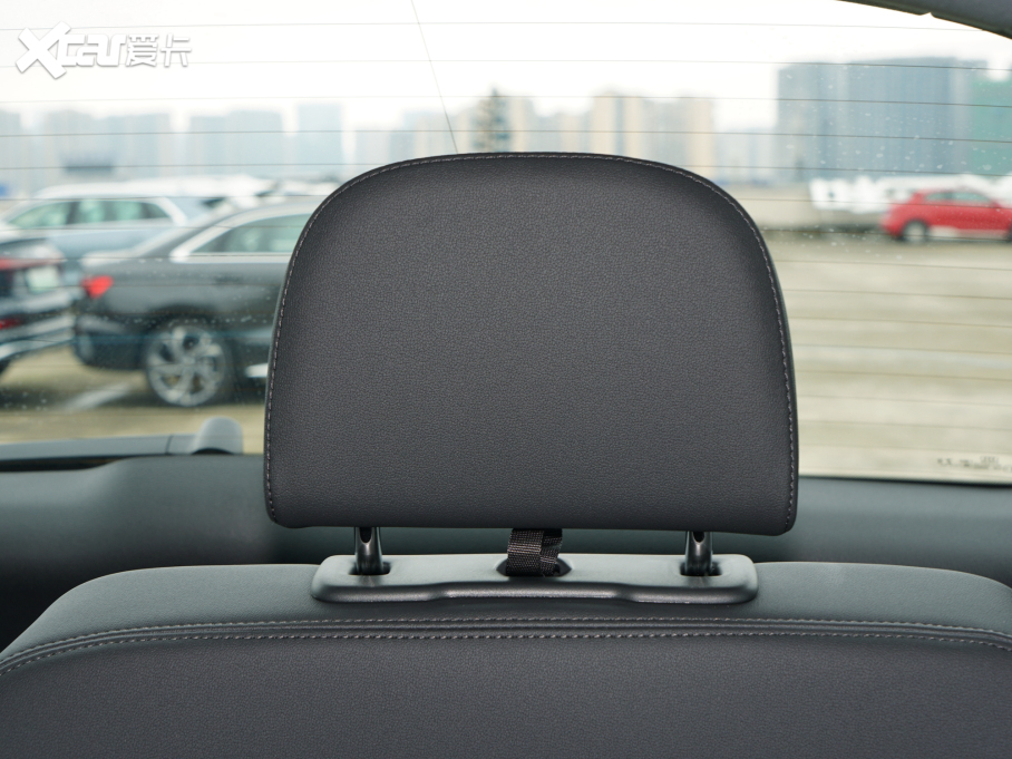 2022��?yu��n)W��Q7 55 TFSI quattro S line�\(y��n)��(d��ng)��