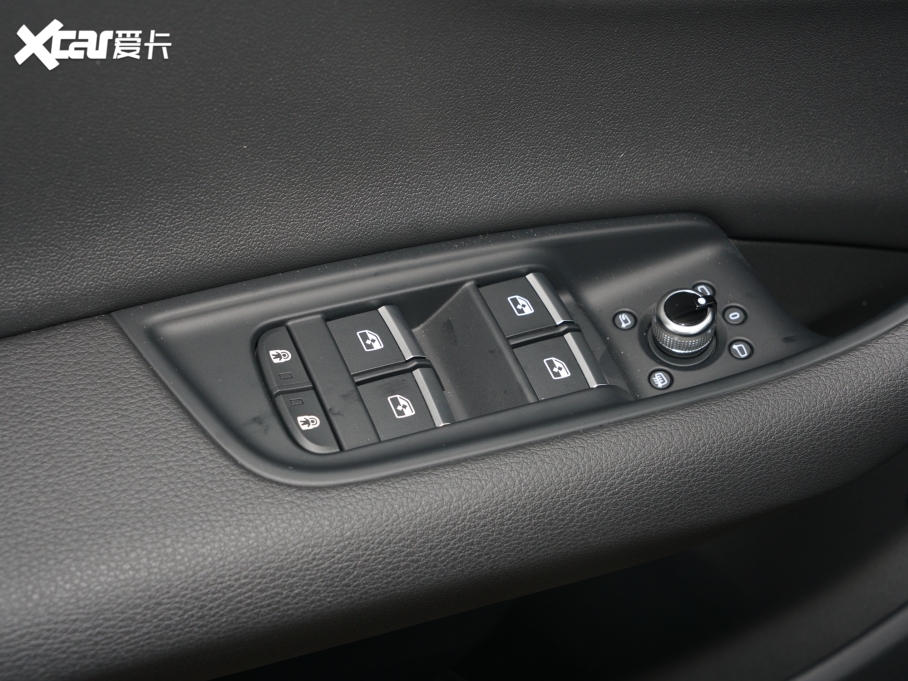 2022WQ7 55 TFSI quattro S line\