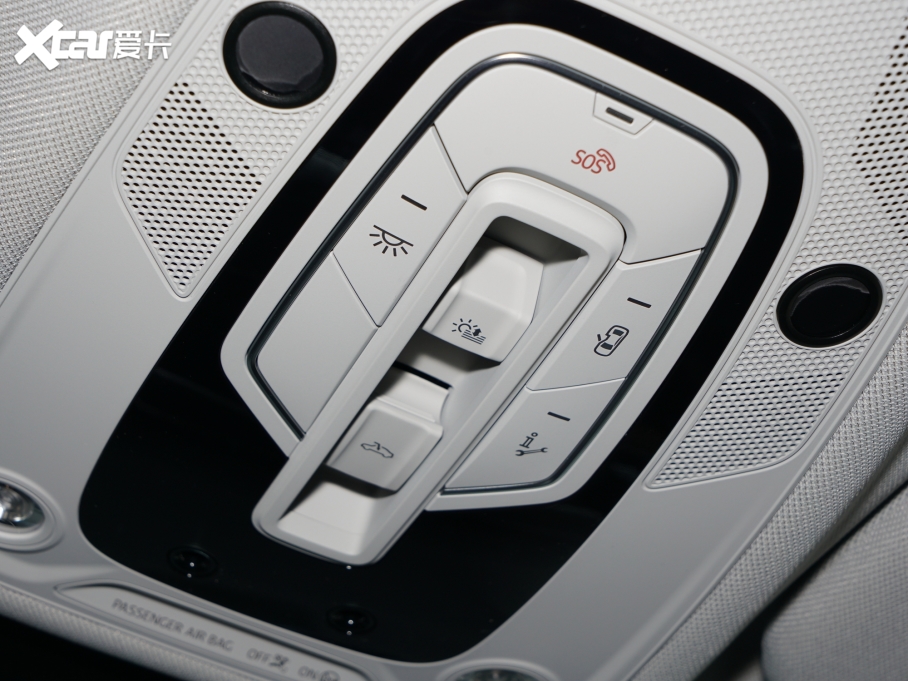 2022?yun)WQ7 55 TFSI quattro S lineF