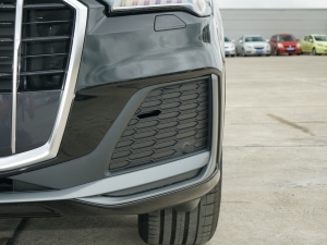 202245 TFSI quattro S line\ ^