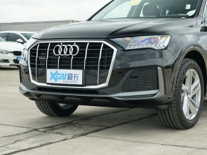 202245 TFSI quattro S line\ ^