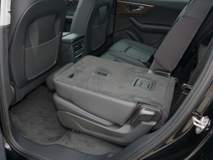 202245 TFSI quattro S line\ g