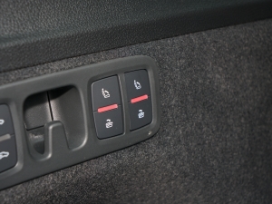 202245 TFSI quattro S line\ g