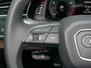 202245 TFSI quattro S line\ п؅^