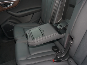 202255 TFSI quattro S line\ 