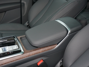 202255 TFSI quattro S line\ 