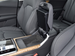 202255 TFSI quattro S line\ g