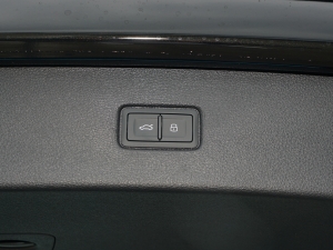 202255 TFSI quattro S line\ g