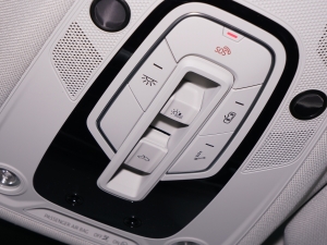 202255 TFSI quattro S line\ п؅^