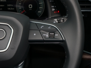 202255 TFSI quattro S line\ п؅^