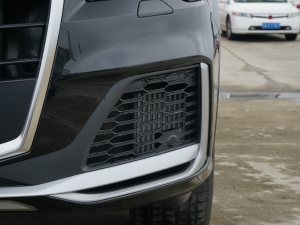 202255 TFSI quattro S lineF ^