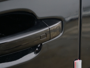 202255 TFSI quattro S lineF ^